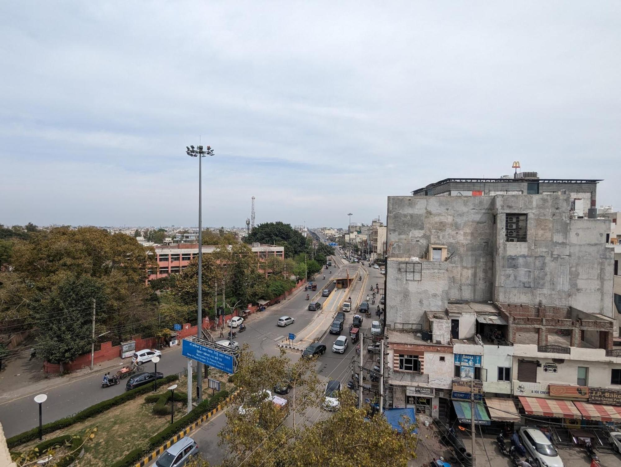 Hotel Casa Royale Amritsar Bagian luar foto